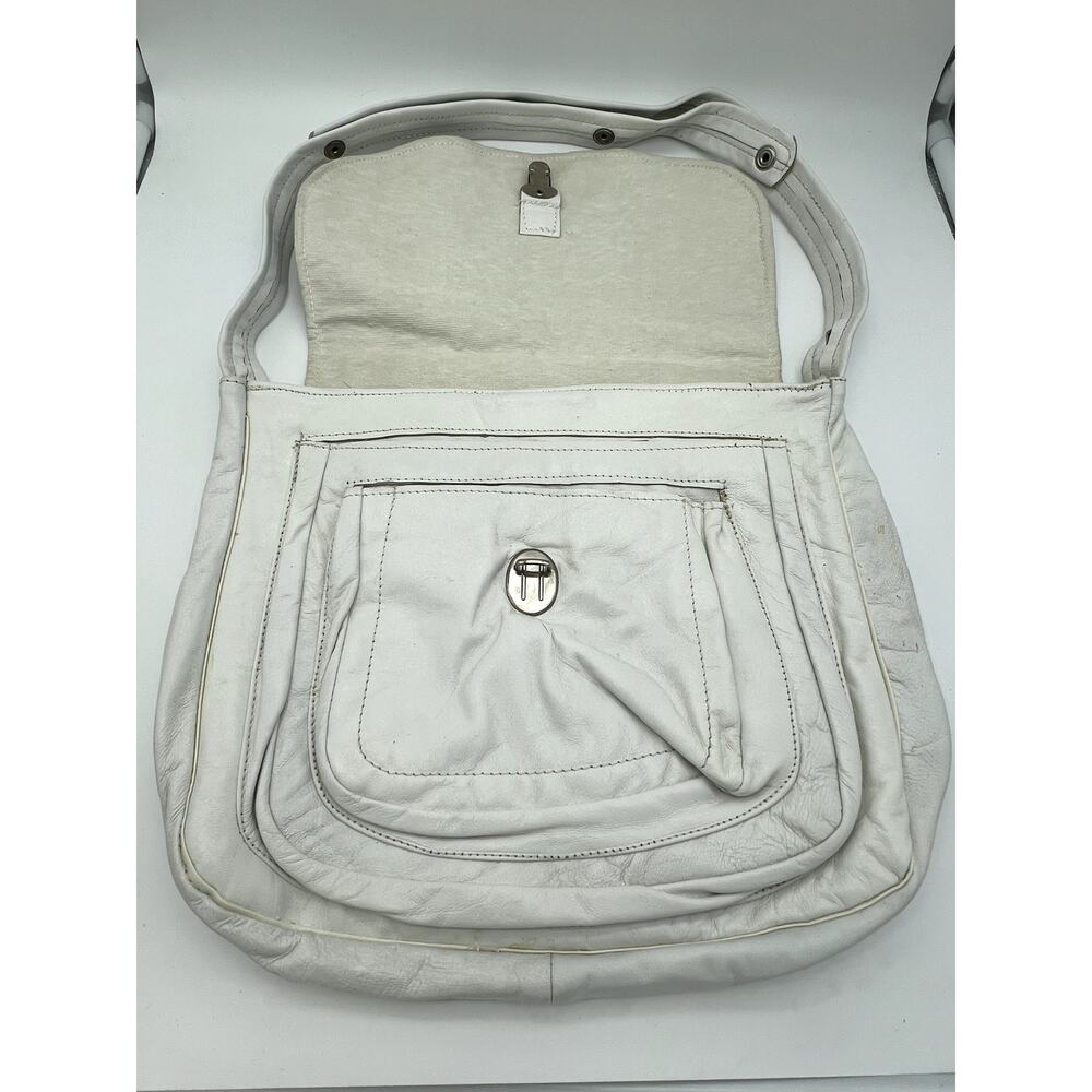 Vintage White Faux Leather Adjustable Snap Strap Messenger Bag Made In Lebanon - Picture 2 of 9
